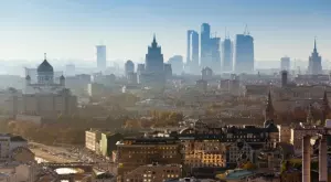 Едноседмична платена почивка в Русия заради вируса