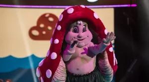 Ето кой се крие зад една от най-обичаните маски в "Маскираният певец"  