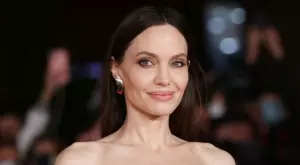 Анджелина Джоли ще играе емблематичната Мария Калас