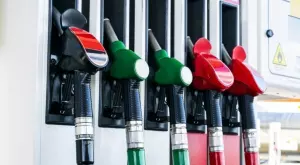 Компенсации за горивата: Няма да са 1 лев и няма да са за всички