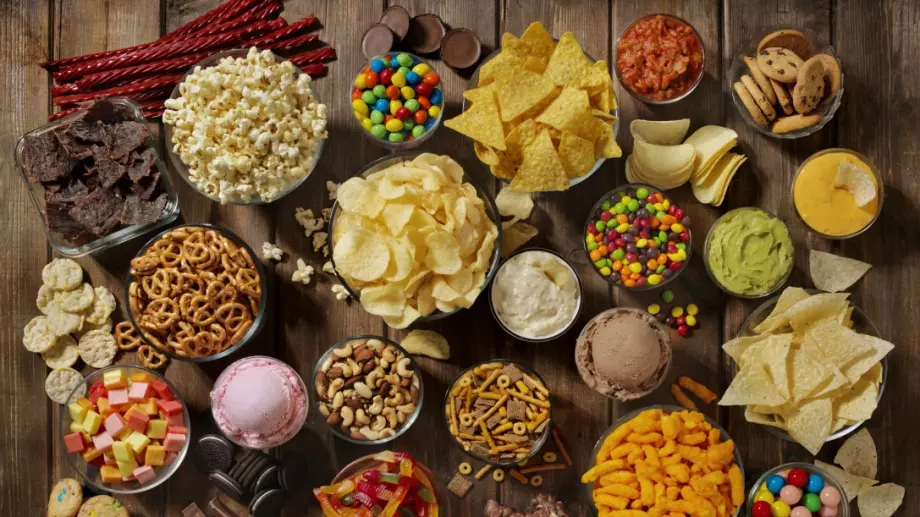 Испания забранява рекламата на вредни храни за деца