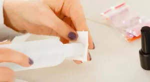 6 начина да използвате лакочистител в домакинството