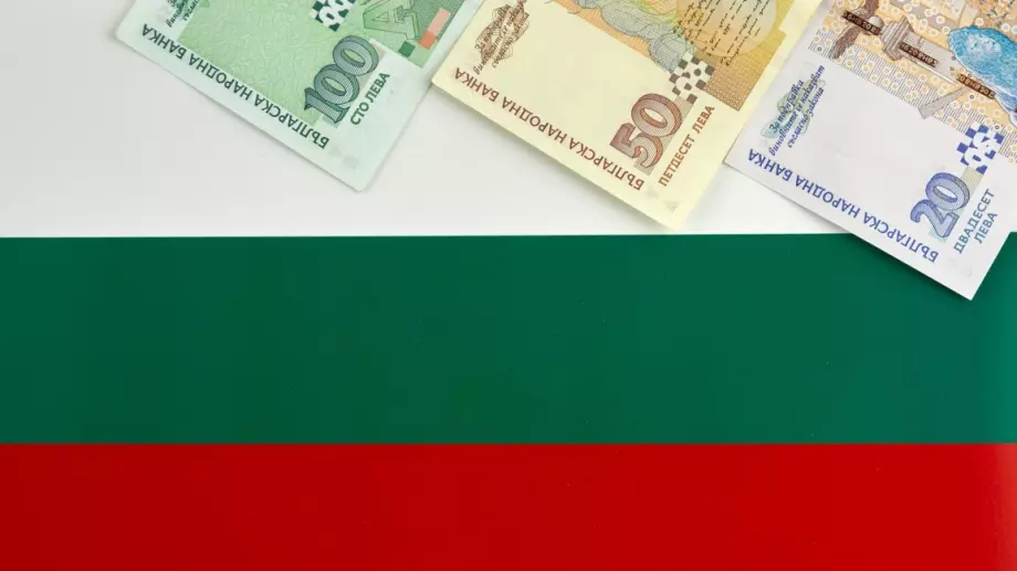 В кой сектор заплатите у нас са по-високи - в частния или в държавния?