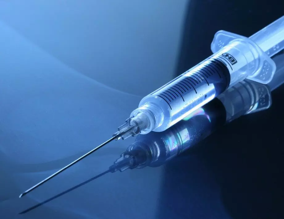 Сърбия първа ще прилага в Европа руската ваксина „Спутник Лайт“ 