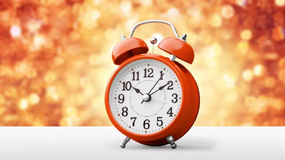 Кога и защо местим часовника с час напред? Кратка история