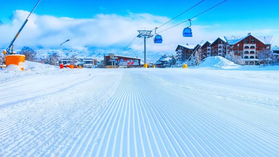 Планинските курорти на България посрещат зимния сезон с готовност