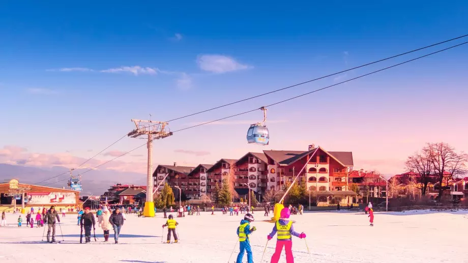 От кои страни дойдоха най-много туристи в зимните ни курорти?