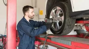 Не пускат колата на технически преглед, ако има глоба заради винетка