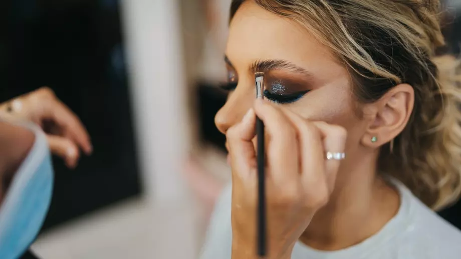 Българка спечели първо място на грим конкурс в Бахрейн (СНИМКА)