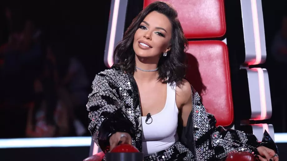 Поп-фолк певицата Галена се раздели с "Пайнер"