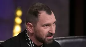 Появи се ВИДЕО как пияният Андре Токев кара по джанти