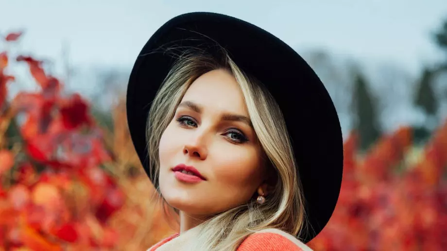 Каква е съдбата на жената с име Елеонора?