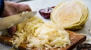 Трикове и грешки при приготвяне на кисело зеле   