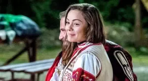 Цвети от „Фермата” се сгоди за участник от „Игри на волята” (СНИМКИ)