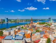 И Латвия призова ЕС да спре да издава визи на руснаци 