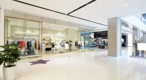 Големи разпродажби в моловете, но няма купувачи