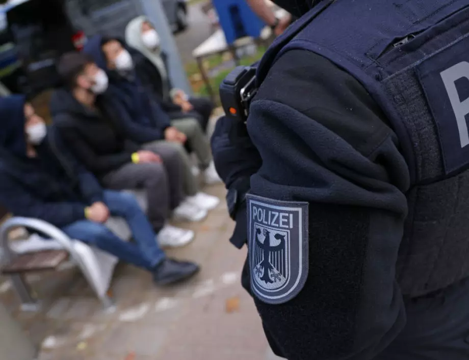 Полша: Беларус подкрепя изграждането на голям лагер за мигранти на границата 