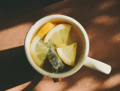Лимон, черен пипер и сол – как тези 3 съставки могат да успокоят болното гърло?