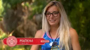 Чаровната Миленка от "Игри на волята" се разголи в снега (СНИМКИ)