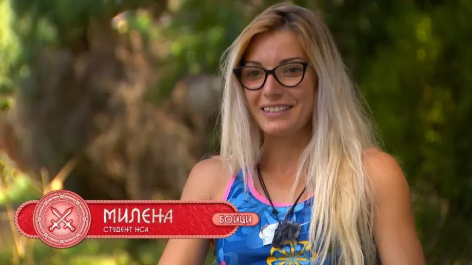 Чаровната Миленка от "Игри на волята" се разголи в снега (СНИМКИ)