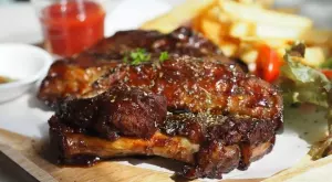 С тази марината пържолите ще станат божествено вкусни