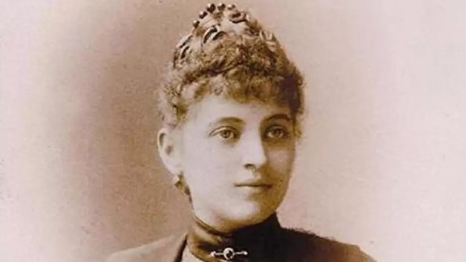 Султана Рачо Петрова: Лошото момиче на Царство България