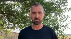 Съдът реши дали отново да вкара Андре Токев в ареста 