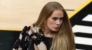 Адел: Бях съкрушена след развода ми