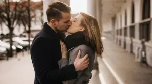 Трудно се обича добър мъж   