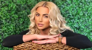 Фолк певицата Юнона изригна: Чалгата не ви е виновна! (СНИМКА)