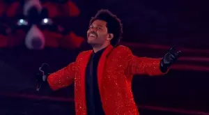 Blinding Lights на канадската поп звезда The Weeknd стана песен