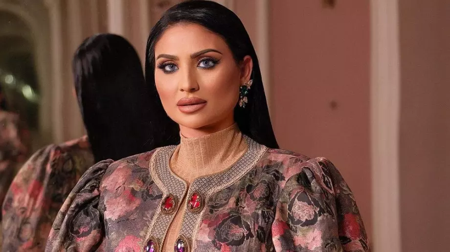 Софи Маринова стана жертва на измамници (СНИМКА)