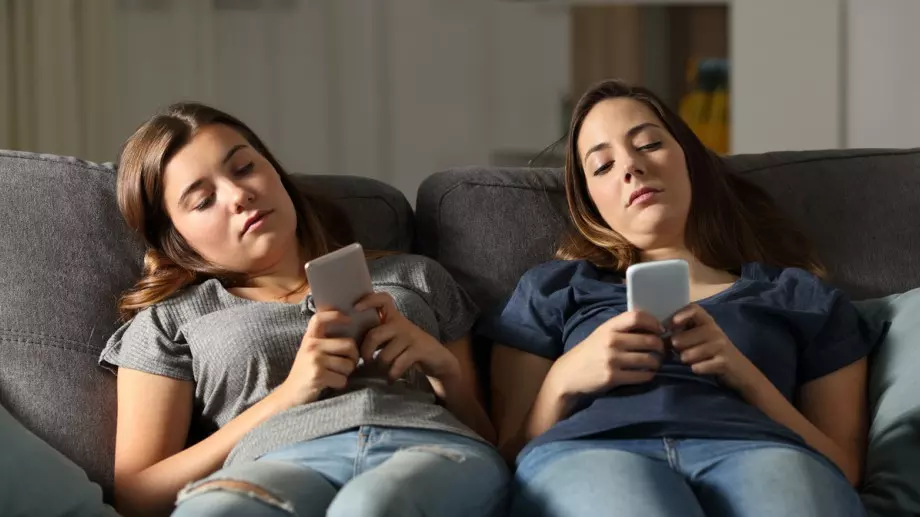 Днес честваме Световния ден на мързела