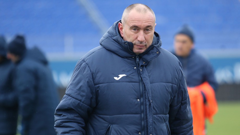 Треньорът на Станимир Стоилов коментира че точката в Кърджали срещу