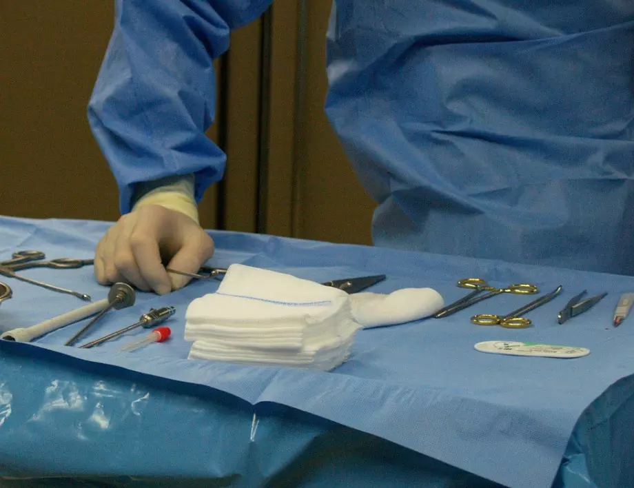 Лекар от "Азовстал": Оперираме на живо, раните гният (СНИМКИ)