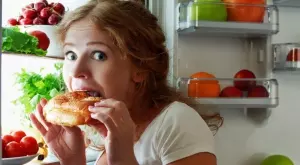 Експерти: Ето защо след обилно ядене чувствате глад