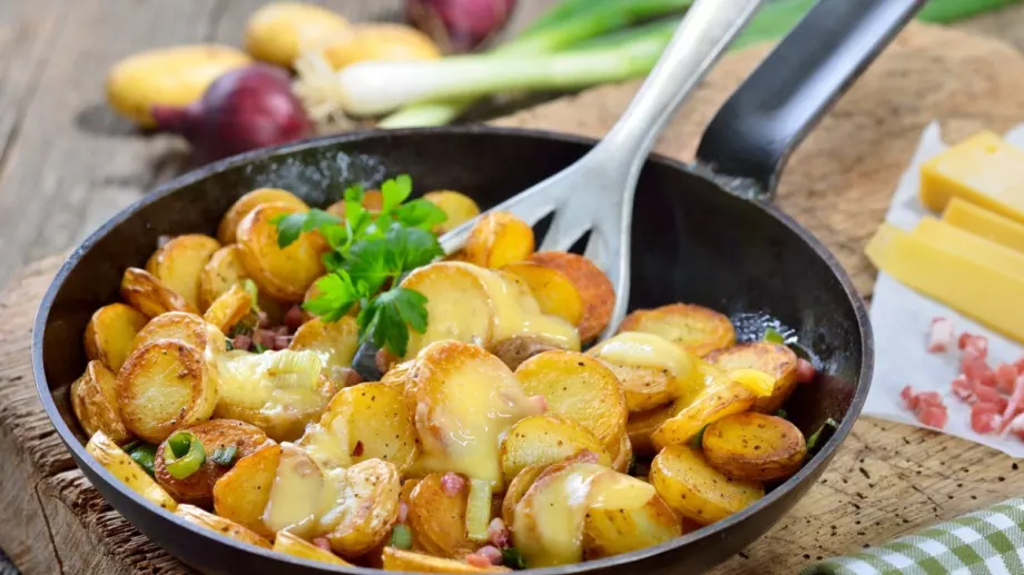 Перфектните задушени картофи с копър