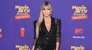 Хайди Клум се съблече, показа и голия си мъж (СНИМКИ)