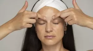 Ето как да прочистите синусите с мед