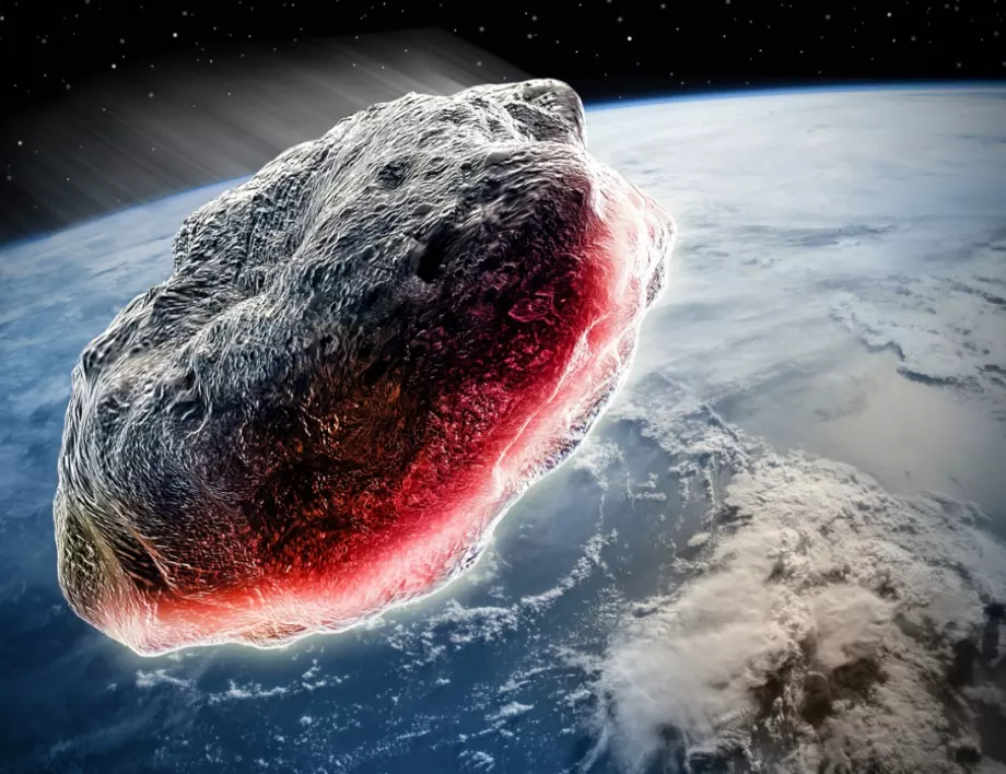 Опасен астероид ще прелети близо до Земята, предупреди НАСА 