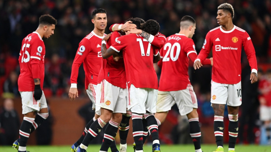 Тази вечер 20 кратният шампион на Англия посреща тима на Бърнли