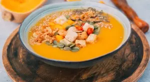 Бърза крем супа с пилешко и тиква - полет на сетивата