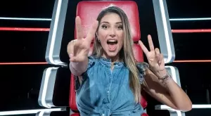 Алекс Петканова си купи нова кола и се изфука (СНИМКИ)