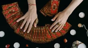 Таро и зодии: Коя карта отговаря на вашия знак?