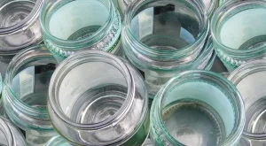 Стерилизация на бурканите в микровълновата фурна - ето как се прави