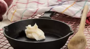 Колко вида свинска мас има и какви са ползите от нея