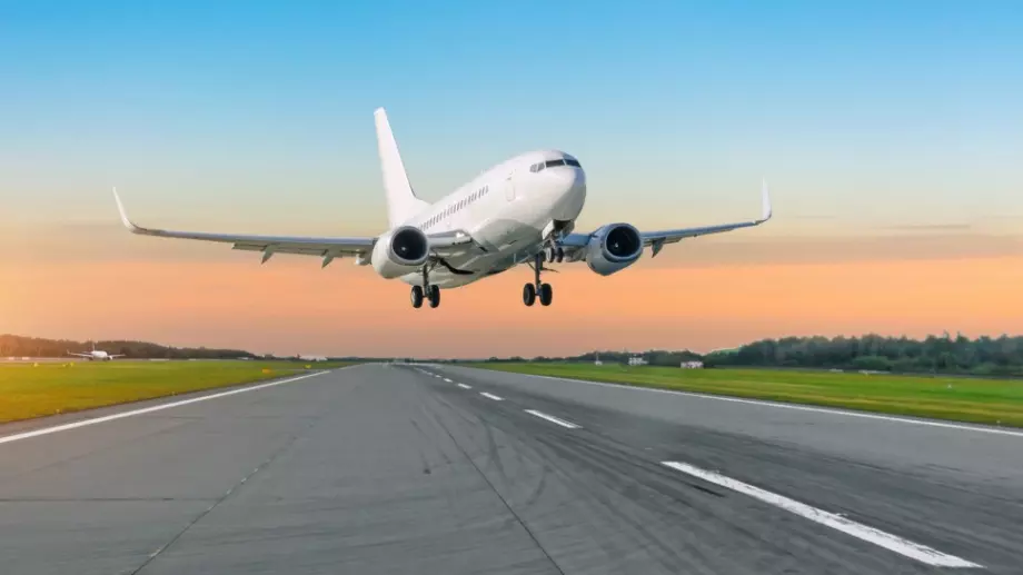 Предстои голямо поскъпване на самолетните билети