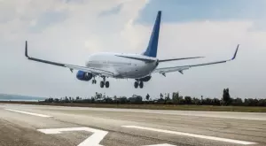 Тежък срив на полетите и пътниците в Европа, България се отърва по-леко