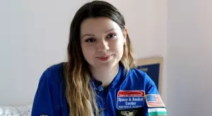 Събраха парите за обучението на Татяна, която мечтае да стане космонавт