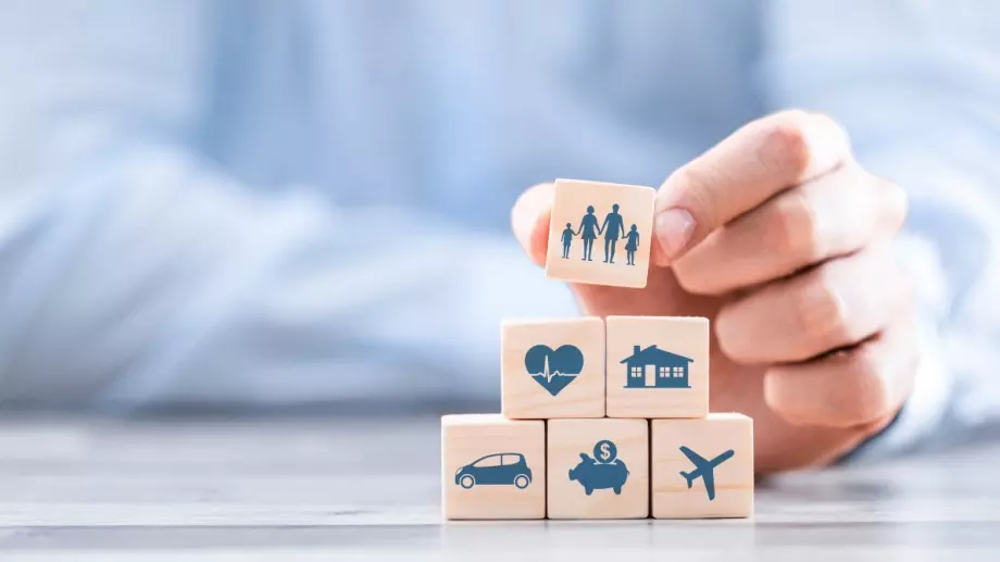 Allianz продаде мажоритарния дял на руския си бизнес на местна компания 